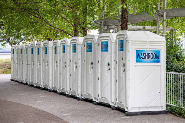 Portable Toilet Options We Offer in Wellsville, OH